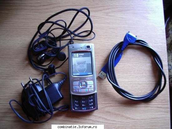 VAND N80 CU CARd DE 1GB - VAND nokia n80 SILVER NECODAT SAU SCHIMB DOAR CU - Vanzare-Cumparare